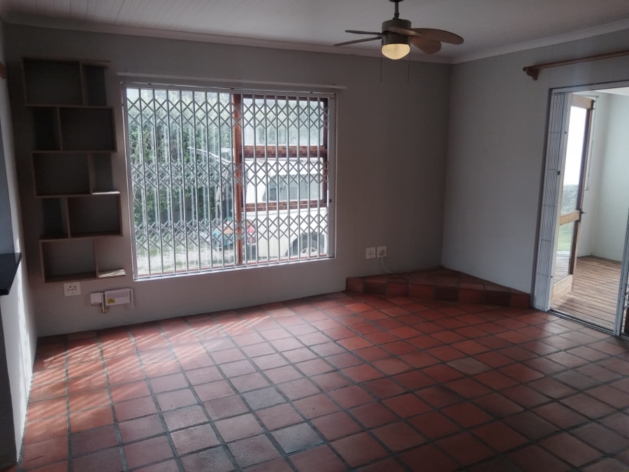 To Let 4 Bedroom Property for Rent in Welcome Glen Western Cape